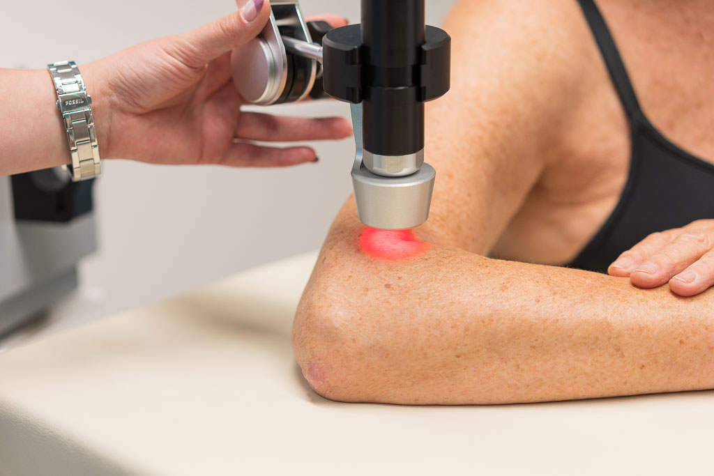 Dr.Florian_Barthels-Orthopaede-Heiligenstadt-3033-1024px Dr.Florian_Barthels-Orthopaede-Heiligenstadt-Lasertherapie